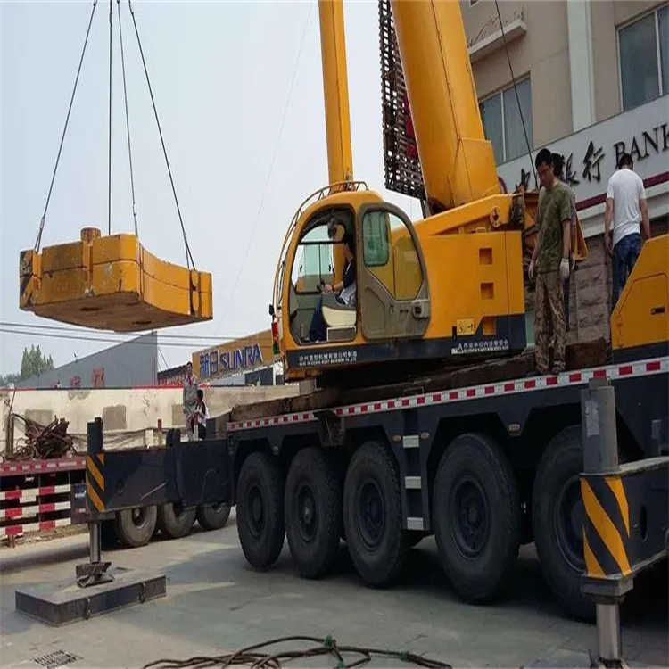 浈江当地吊车出租|机器吊装|75吨|工厂搬迁服务